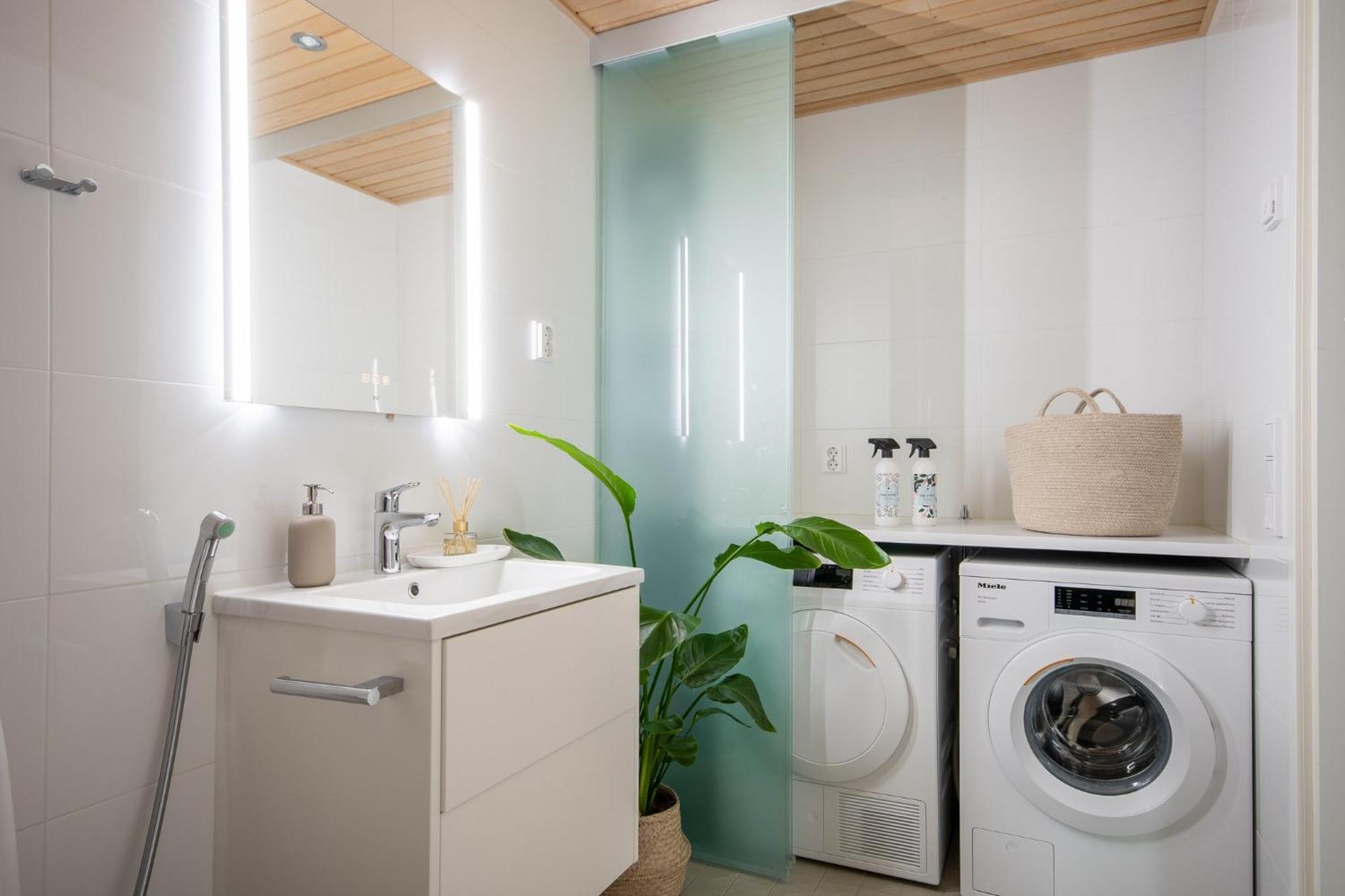 Luxury Penthouse With Stunning Sea Views & Private Sauna Helsinki Buitenkant foto
